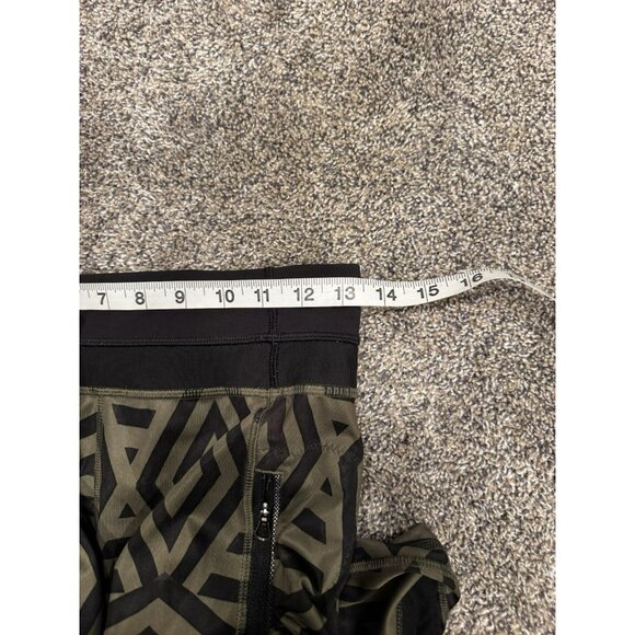 Lululemon Inspire Tight II *Full-On Luxtreme Chevron Shuffle Size 6 EUC - Picture 4 of 6